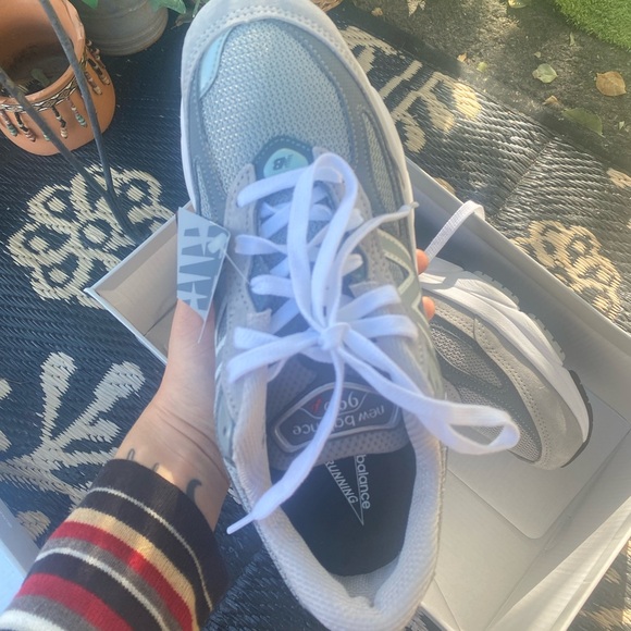 990v6 new balance shoes - Picture 4 of 6